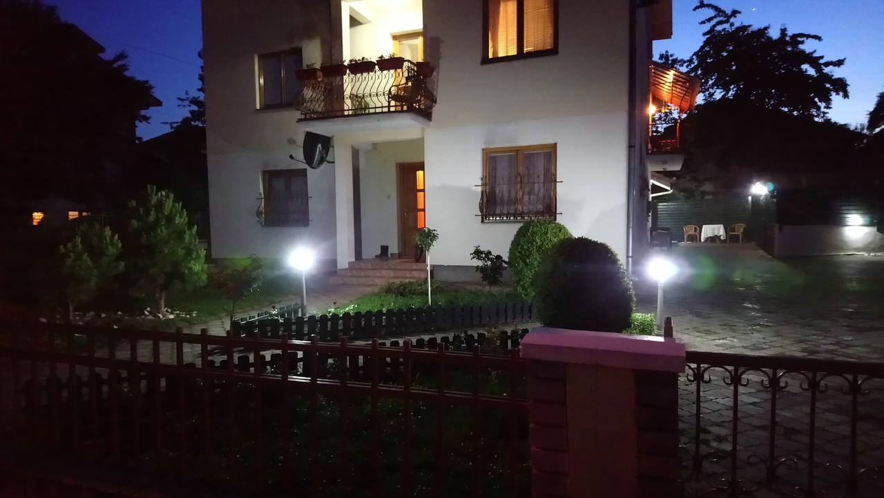 Apartmani Boss Vrnjačka Banja Εξωτερικό φωτογραφία